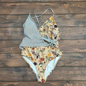 Cupshe One Piece Bathing Suit